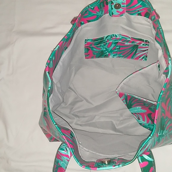 Travel bag - Picture 2 of 2